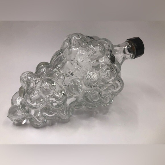 Vintage Glass Grape Cluster Wine Decanter Made in France - Picture 5 of 5